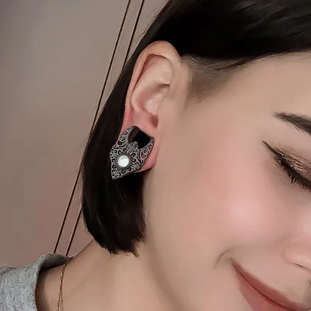 Twolobes 2 szt. Kwiatowa muszla Vintage eleganckie zatyczki siodłowe tunele wskaźniki rozciągnięty płatek przekłuwanie uszu kobiety biżuteria do ciała — zdjęcie 5