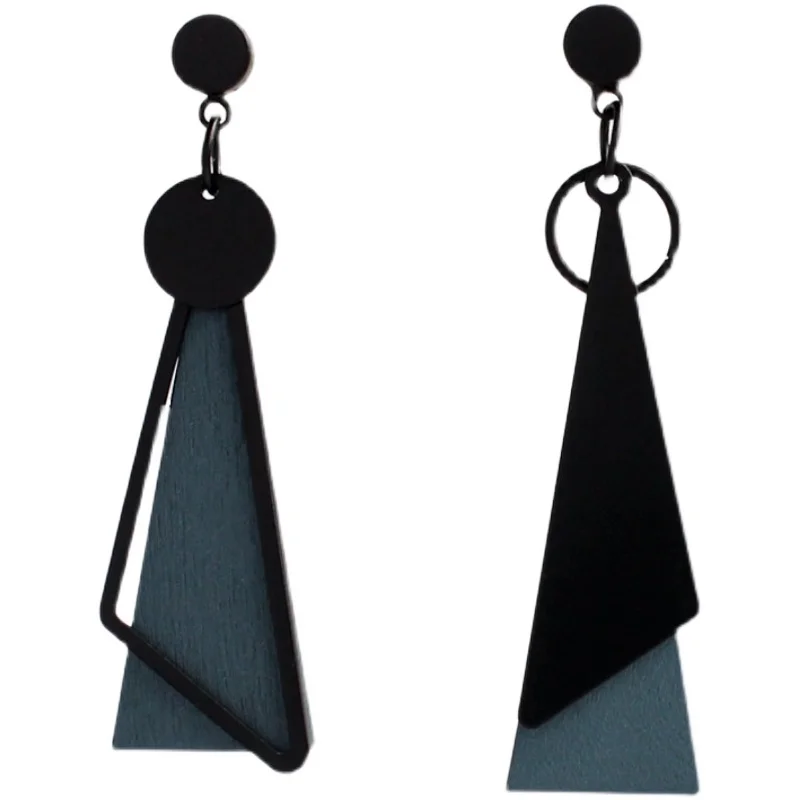 

Wood haze blue Japanese cold wind asymmetrical black earrings, earpins earrings
