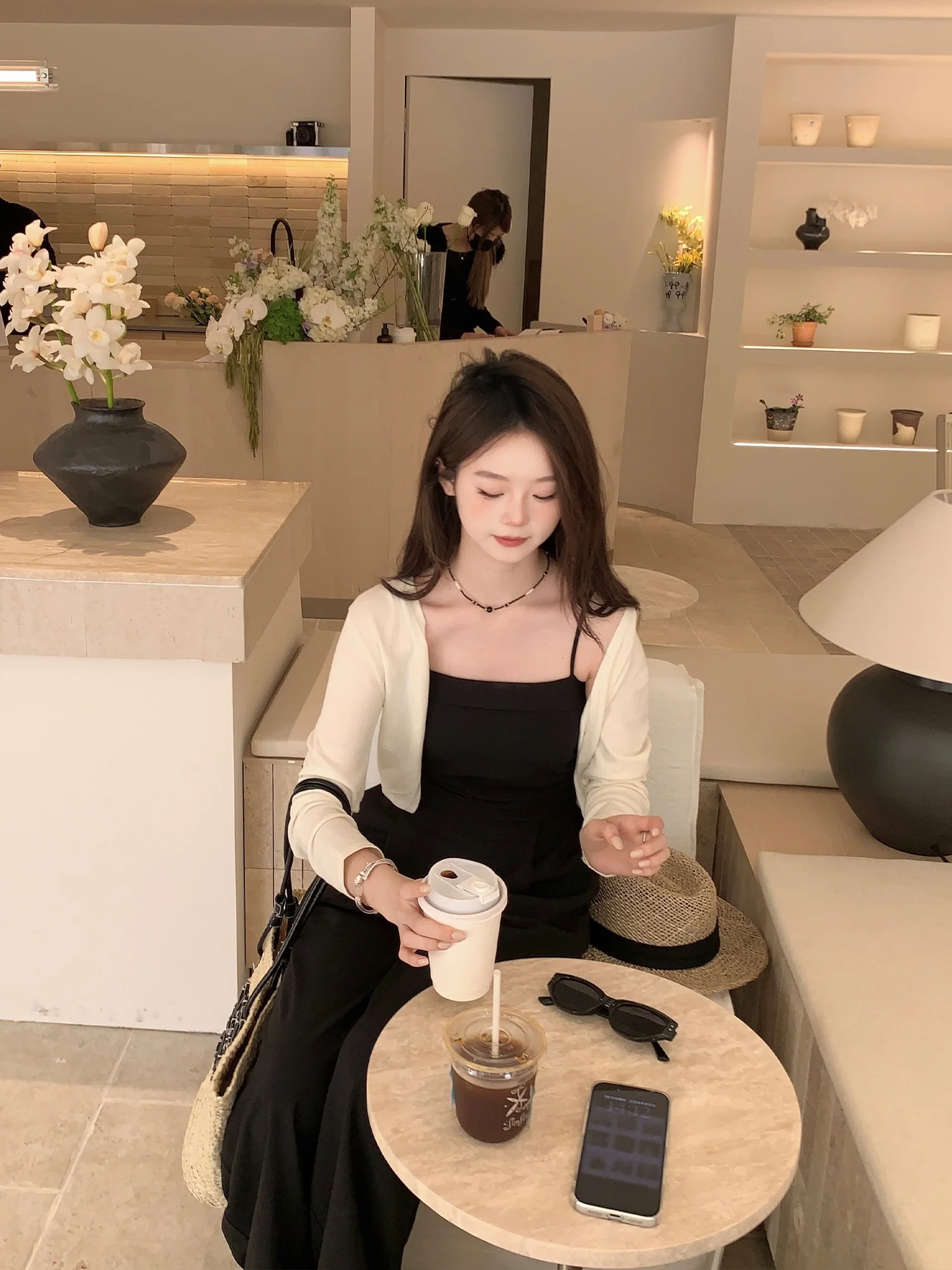 

Slim Fit Long Sve Knitted Cardigan Women's Casual Sle Spring New Faion Soft Viscose Nylon Blend Thin ort Length Soli...