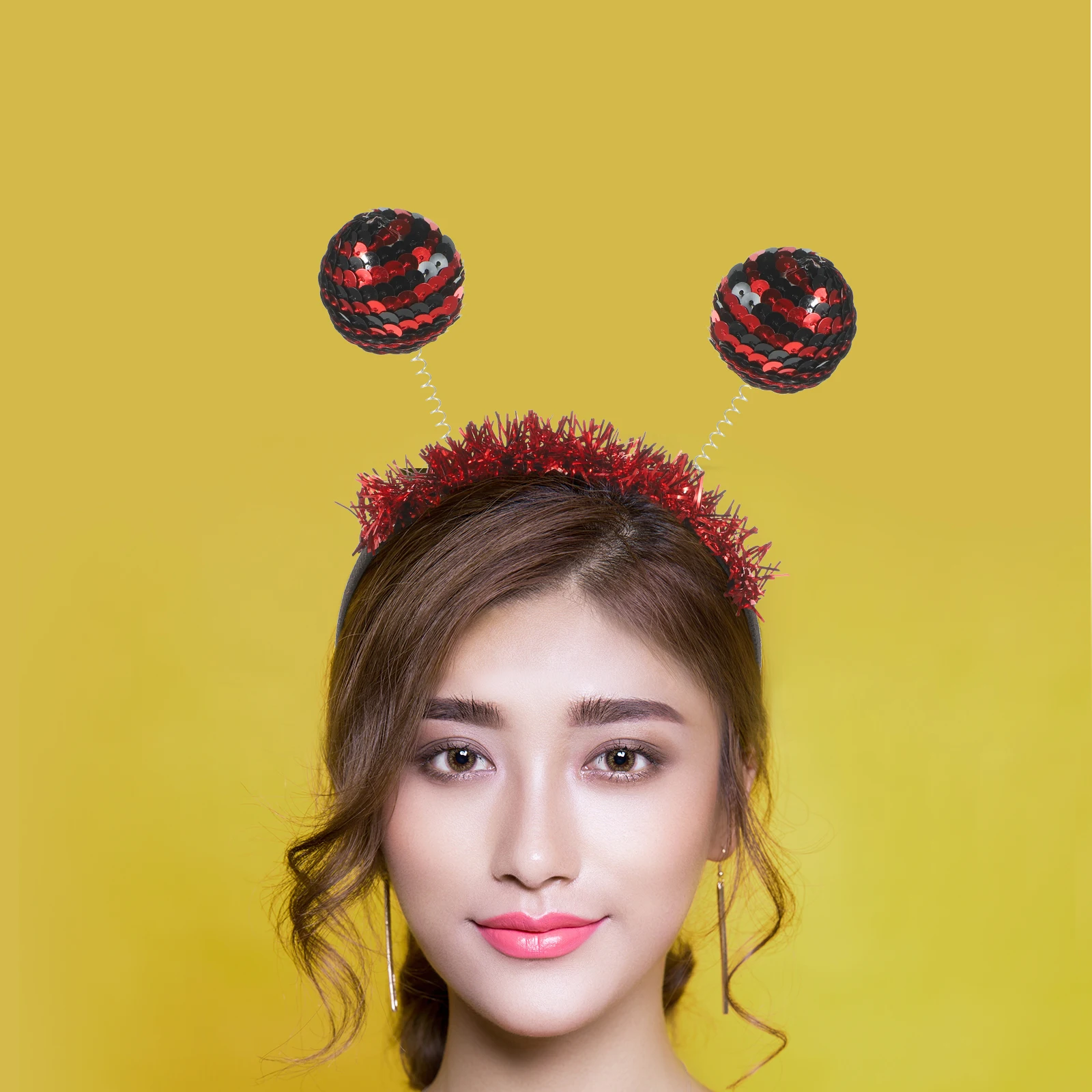 

Ladybug Headband Sequin Element Spring Design Fashionable Adults Halloween Party Headwear Photo Props Gifts Hair Accessories