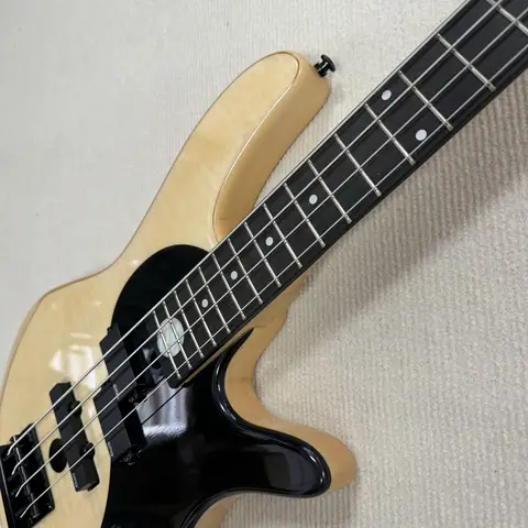 US Warehouse 4 Strings Electric Bass Guitar Natural Flame Maple Split Body Active Pickups Rosewood Fingerboard Professional Metal Rock Bass Free Shipping
