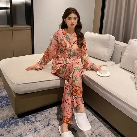 Women Sleepwear Set Autumn Satin Long Sleeve Pajama Set Turn Down Collar Faux Silk Print Tigers Female Pijama Home Wear Clothes