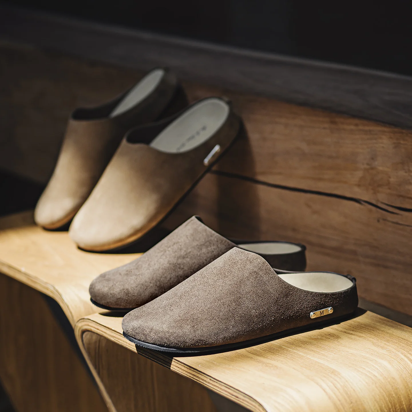 

Mr.A Мужские модные сабо на низком каблуке с мягкой подошвой, подходящие для улицы и домашней одежды, качественные мужские тапочки с плюшевым ощущением, удобная повседневная обувь для мужчин