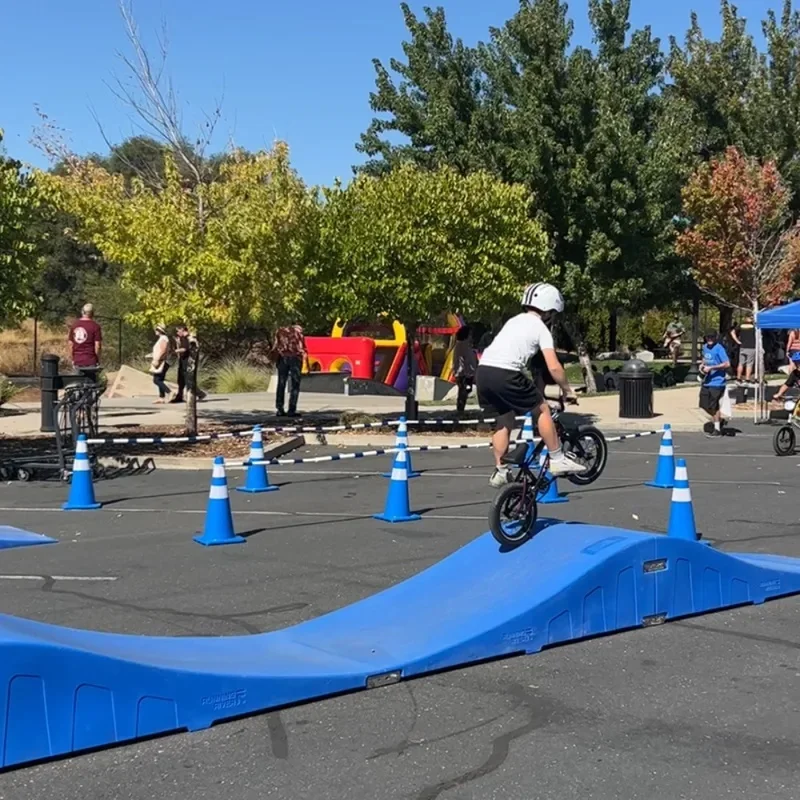 Portable Plastic Track New Style Pump Cycle 2 Other Sports Entertainment Products Exercise Bike Skateboard BMX