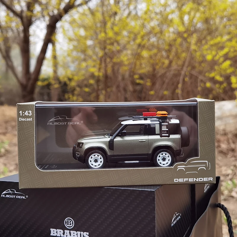 الأسهم 1:43 لاند روفر ديفندر 90 عدة الإصدار 2020 دييكاست سبيكة سيارة نموذج جمع حلية ، لعبة الأولاد ، هدية الزخرفية الكبار #3