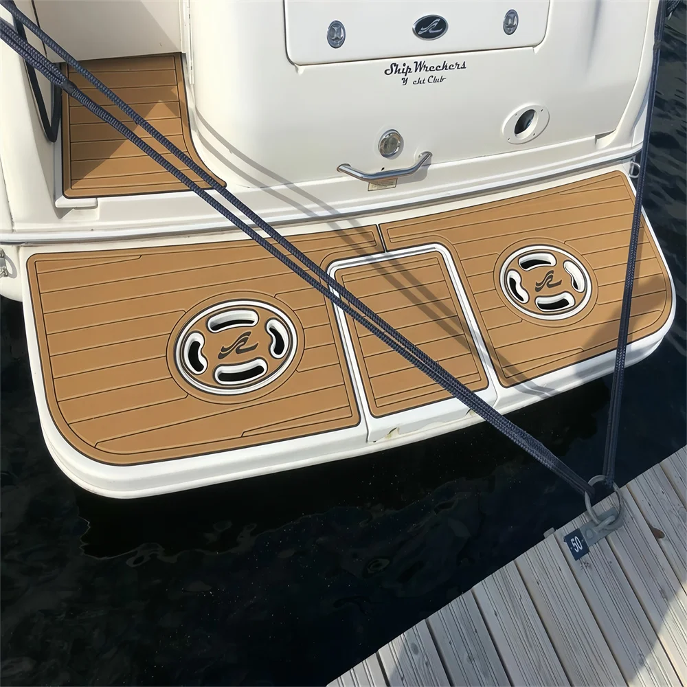 1997 SEARAY 290 Swim Platform Pads 1/4