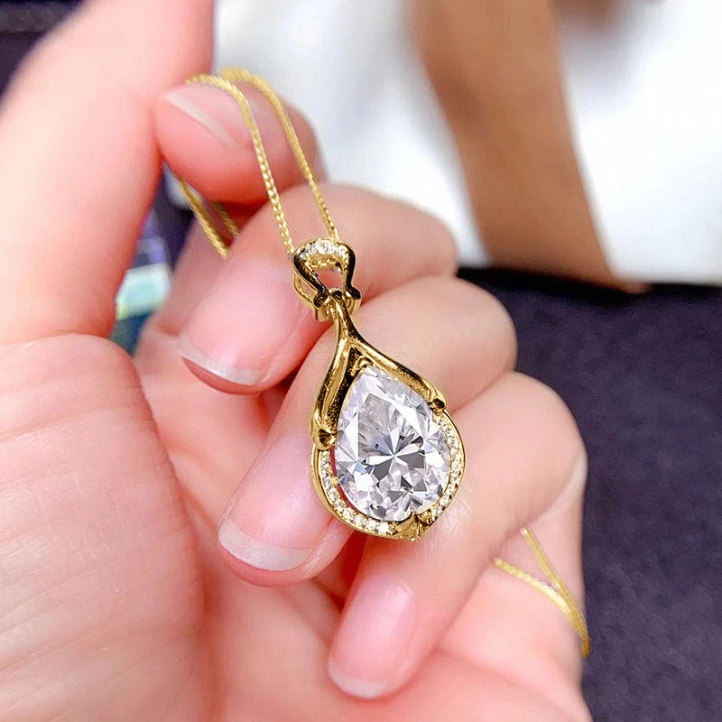 Abestecom 2.5 ct Pear Necklace Moissanite Mermaid Tears Fashionable Exquisite Necklaces Jewelry Gift Accessory Luxury Women Gift