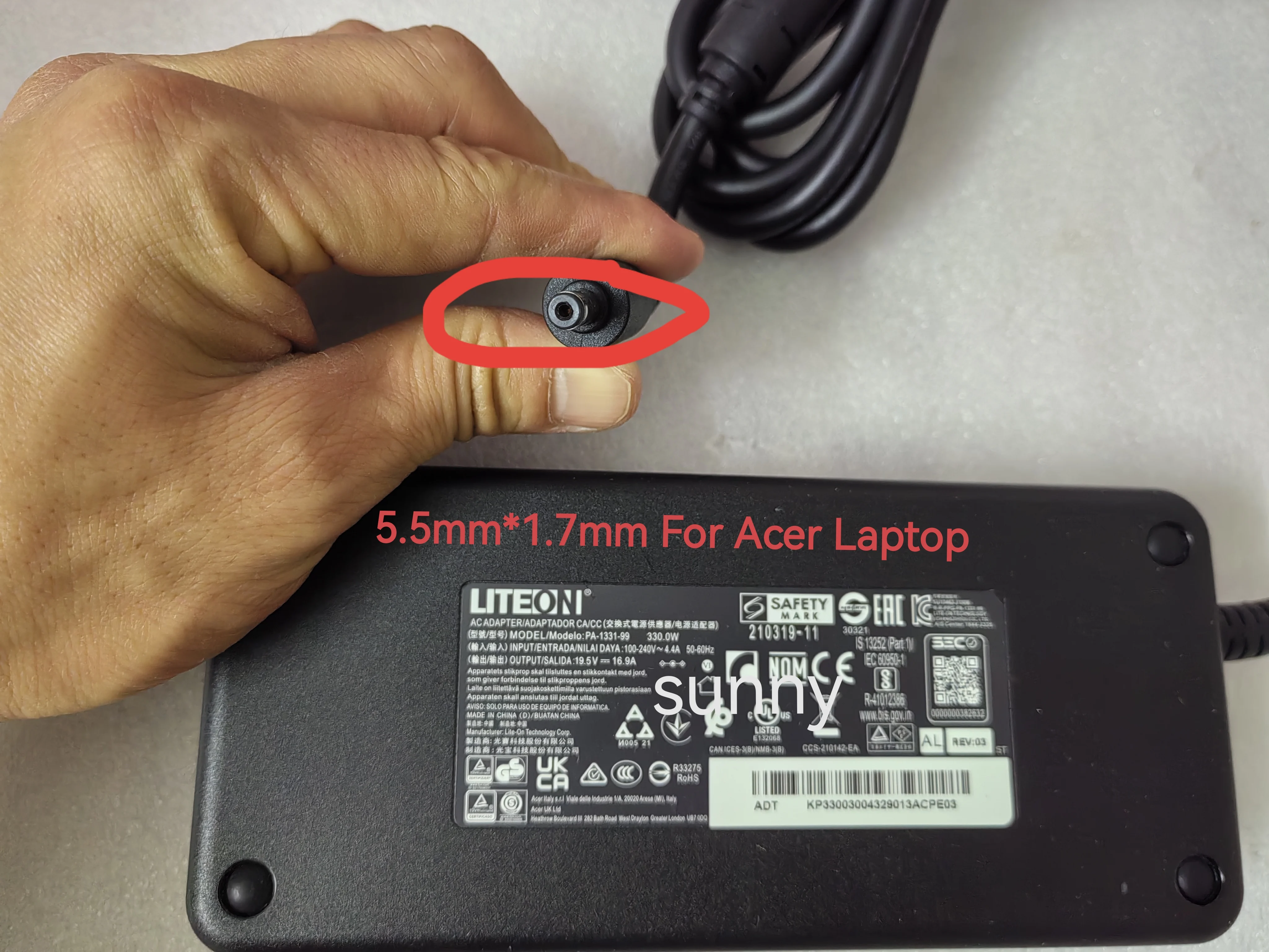 For Acer Nitro 16 N22Q22 AN16-41-R7FA RTX4070 Laptop PA-1331-99 LITEON 19.5V 16.9A 5.5mm*1.7mm 330W AC Adapter Genuine