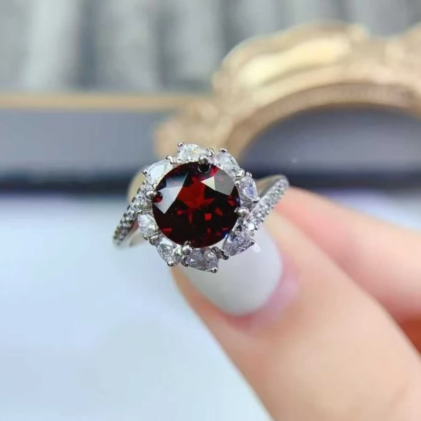

Кольцо из серебра 925 пробы с красным драгоценным камнем, кольцо с натуральным гранатом, 8 мм, 2 карата, ювелирные изделия из натурального граната для повседневного ношения, подарок на день рождения для женщин