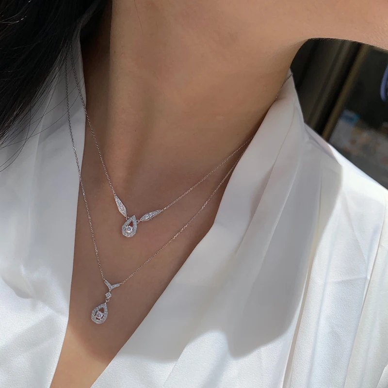 LUOWEND 100% 18K White Gold Necklace Elegant Style Real Natural Diamond Pendant Necklace for Women Birthday Gift Fine Jewelry