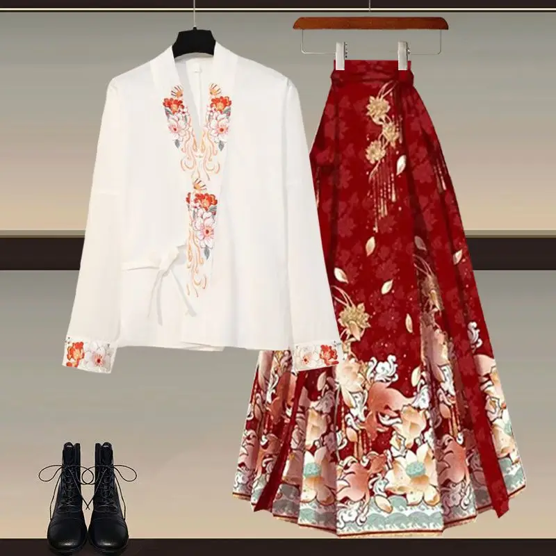 Red Chinese Style Women's Shirt New Version Lazy Hanfu Skirt Autumn 2026 High-End Feel Small Audience  Tailed Half Skirt