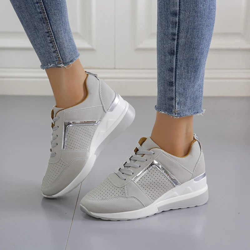 Nuove donne zeppe Sneakers stringate scarpe sportive traspiranti piattaforma Casual calzature femminili scarpe vulcanizzate da donna Sneakers da donna