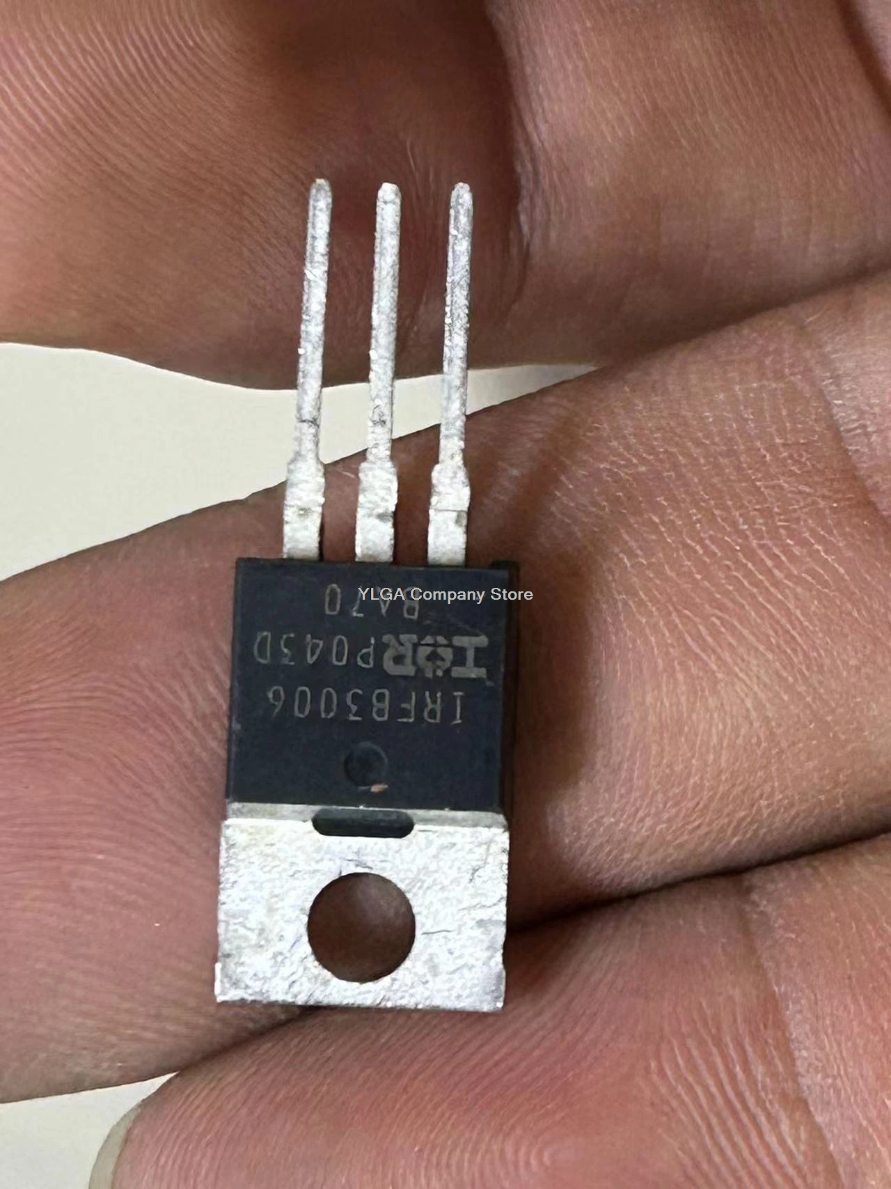 10PCS-1Fot     IRFB3006 FB3006 original imported component 265A 60V high current high power