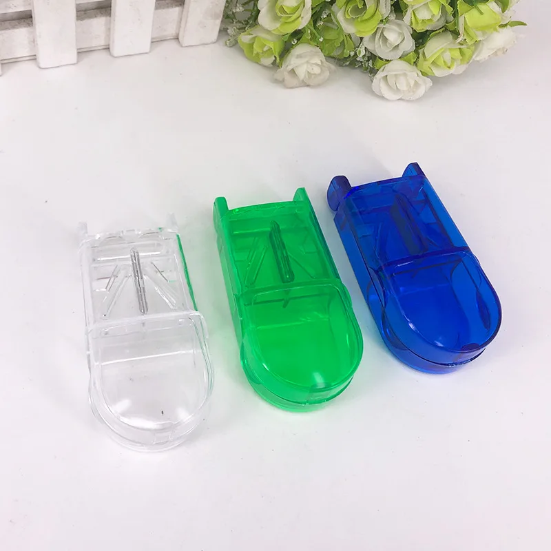 Medicine Pill Cutter Box Portable Drug Box Useful Grinder Splitter Medicine Pill Holder Tablet Cutter Splitter Divider Pill Case