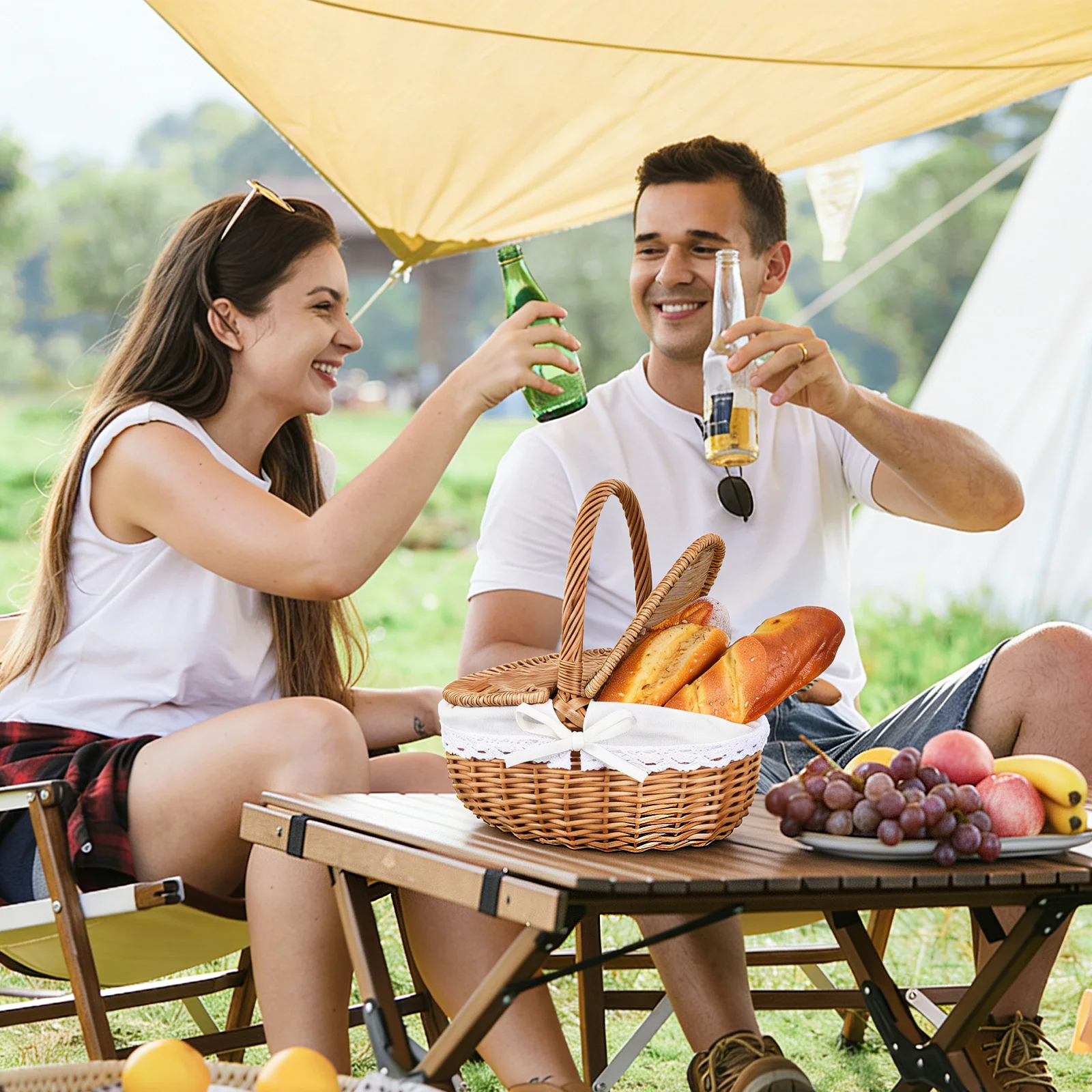 

Wicker Storage Basket with Lid Hand-Woven Portable Picnic Bread Fruit Basket Decorative Organizer for Home Outdoor Use