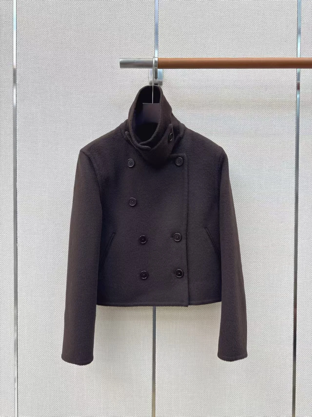 Latest Autumn/Winter Double-Breasted Short Double-Faced Wool Coat – Elegant and Soft StyleNO.39