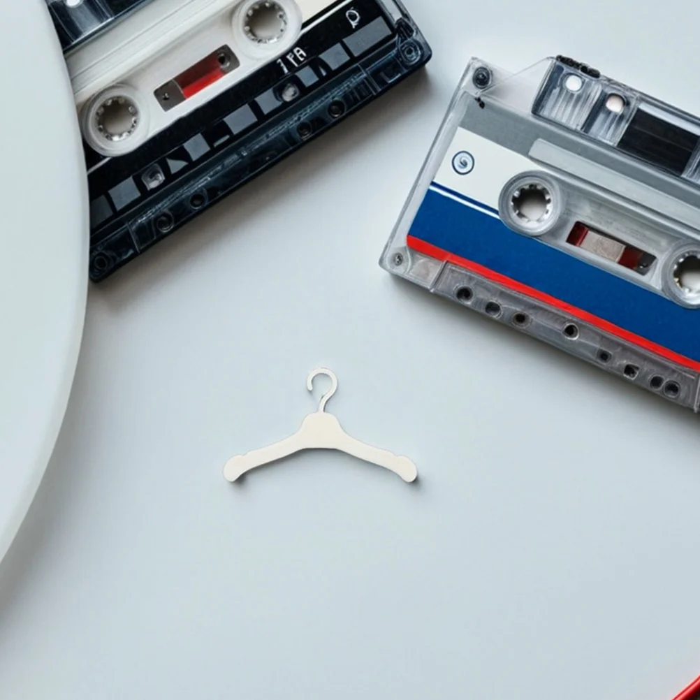 

80Pcs Tiny Hangers Space Saving Wall Mounted Design for Clothing Display and Accessories Storage Dollhouse Accessories