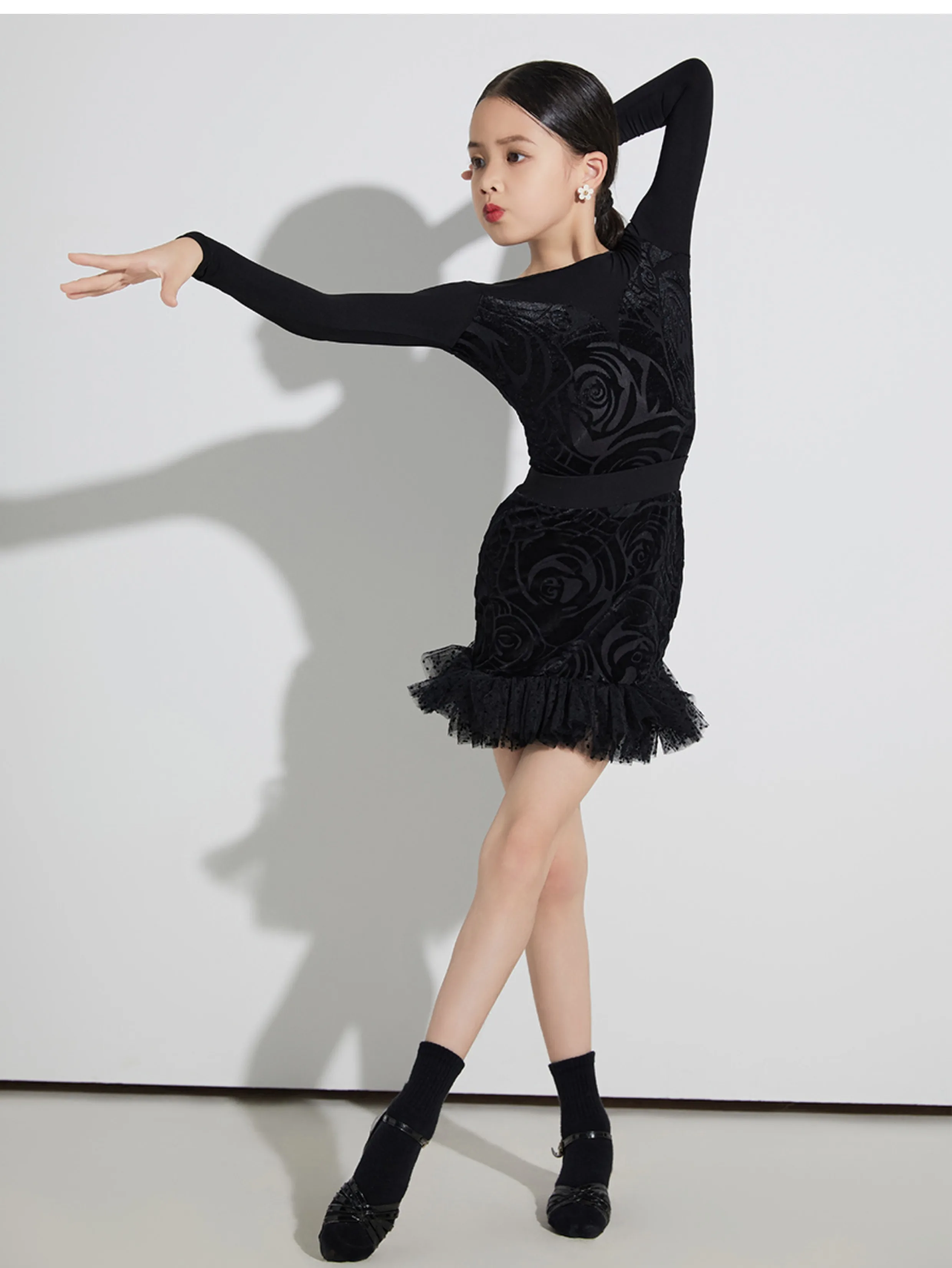 Trajes de baile estándar nacional latino personalizados para niños y niñas, traje de práctica profesional, conjunto de baile de rendimiento, sensación de alta gama