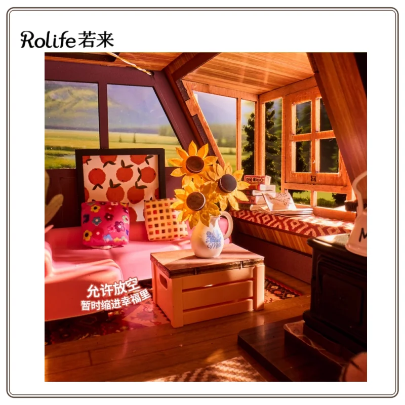 Nowy Drewniany Domek Trójkątny Rolife DIY Domek Artystyczny Europejska Willa Miniaturowy Model do Składania Klocki Prezent