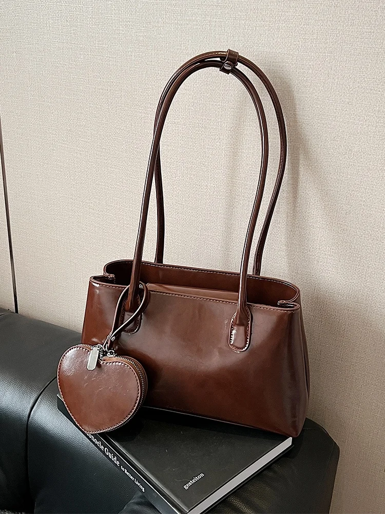 

ILINX Casual Red Shoulder Bag Women's Handbag Commuter Bag Soft Handle No Lock Soft Leather Daily Use Youth Friendly
