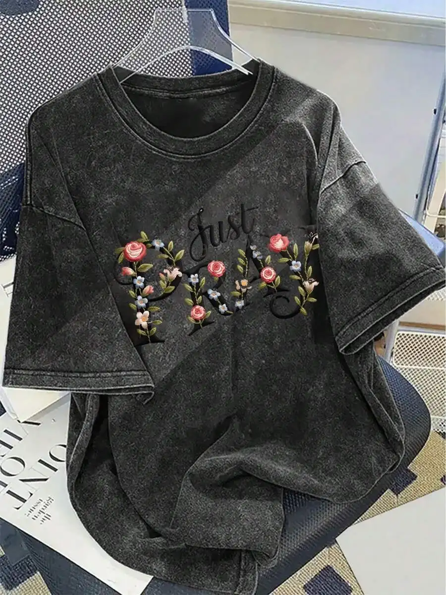 

Unisex Cotton Short Sleeve T-Shirt With Floral Embroidery Vintage Print Casual Tee