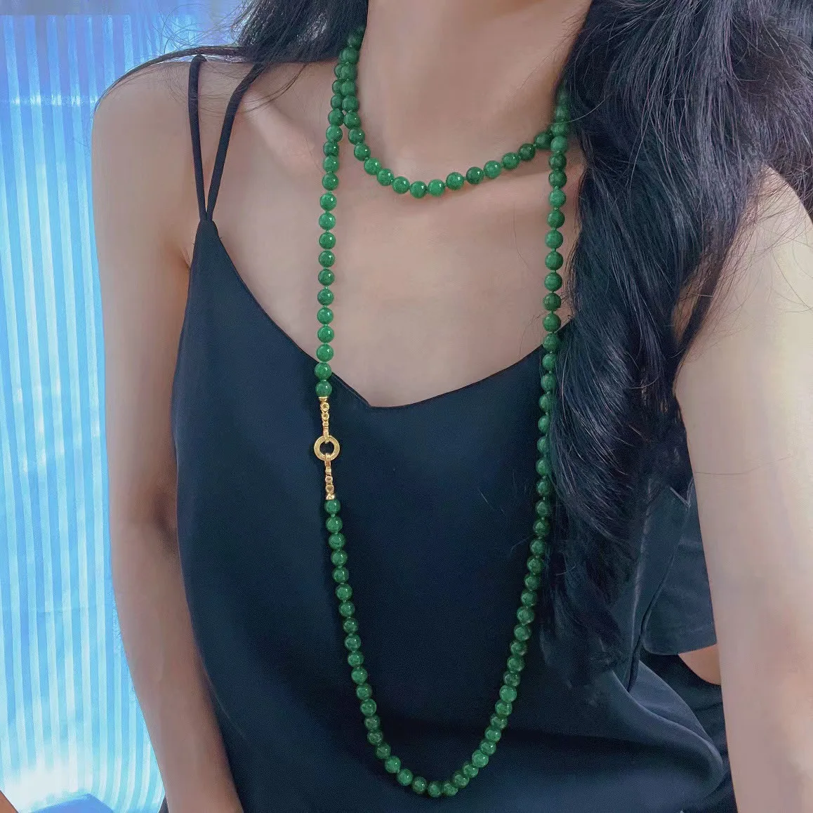 New retro spinach green extended quartzite sweater chain female, original handmade, simulated dry green necklace