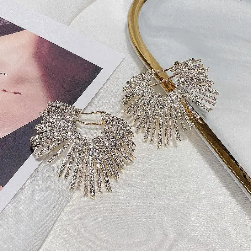 

Luxury Fireworks Bloom Earring Sector Micro-inlay Cubic Zircon Back Cuff Design Earrings Women Jewelry Big Bling Drop Earring