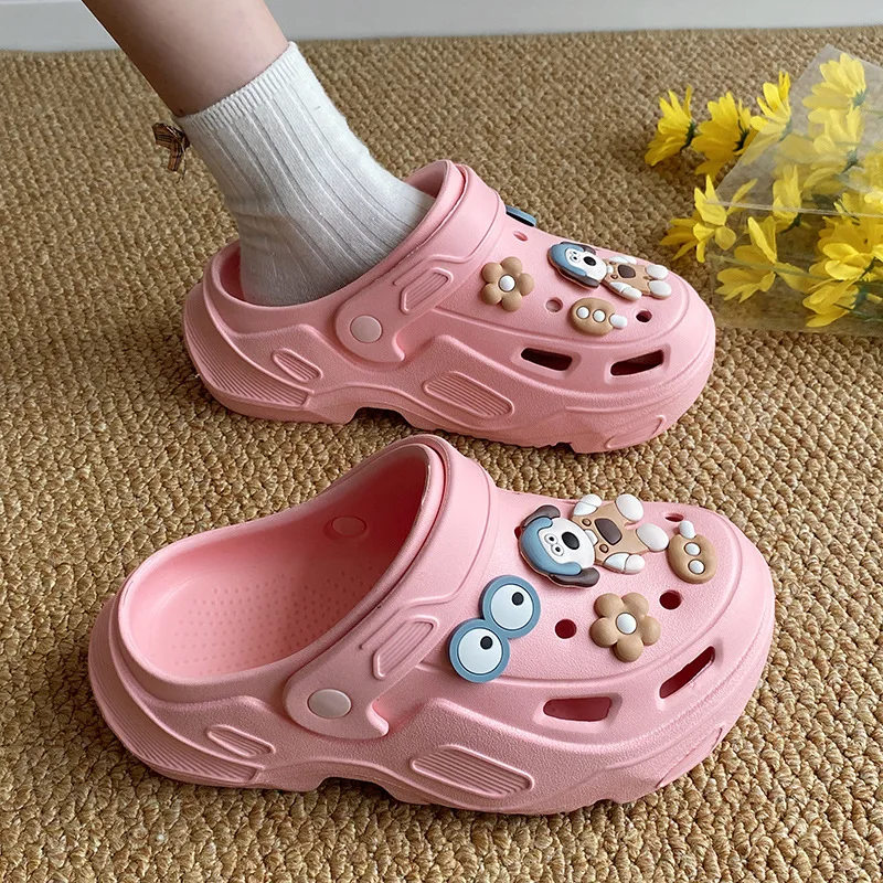 Summer outer wear cute thick-soled non-slip cartoon couple comfortable clogs Versatile Closed-Toe Sandals Slippers for Women