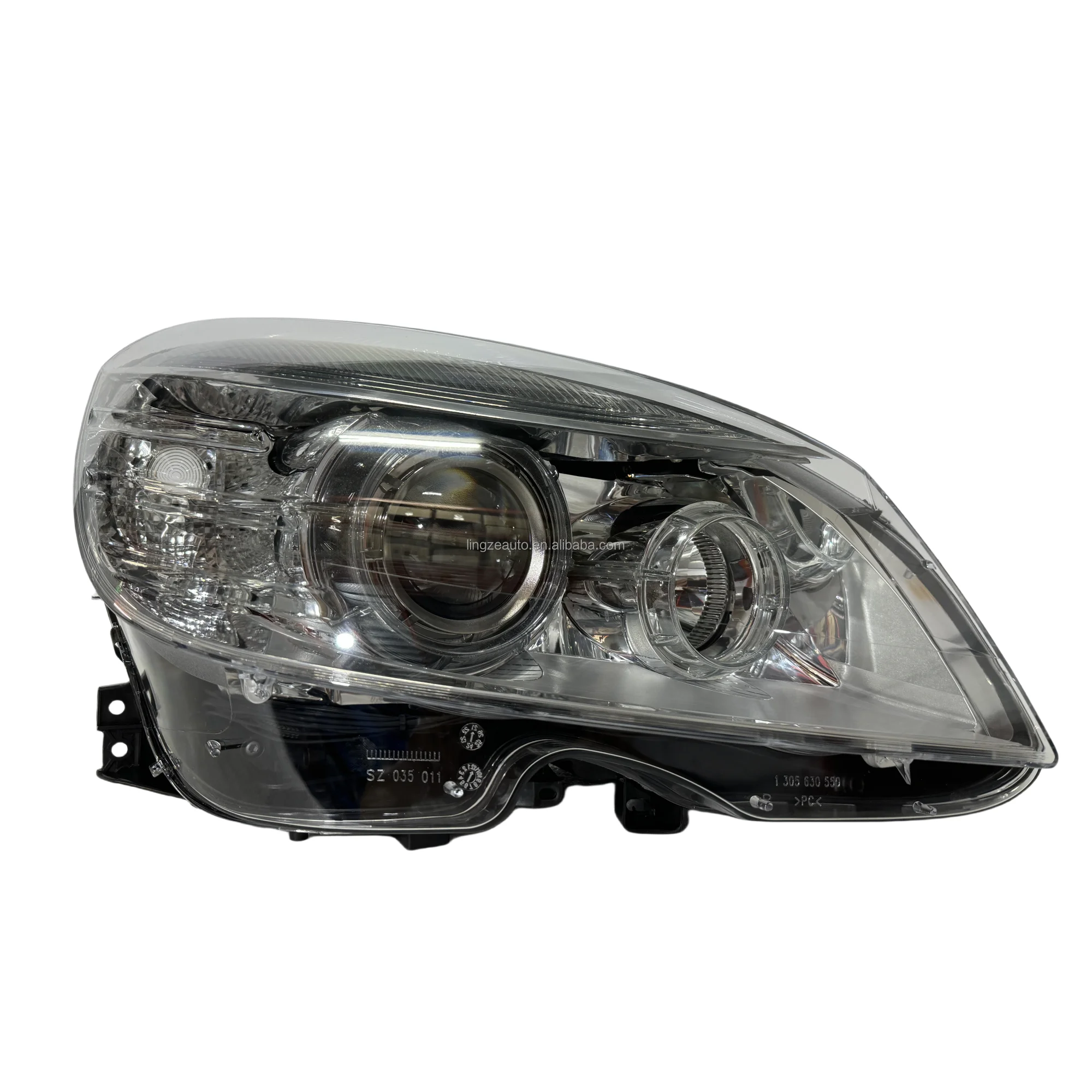 Fit For Mercedes-benz C-class Headlight 2011-2014 Benz W204 Headlight C204 Xenon Lamp C63 Factory Direct Sales European Version