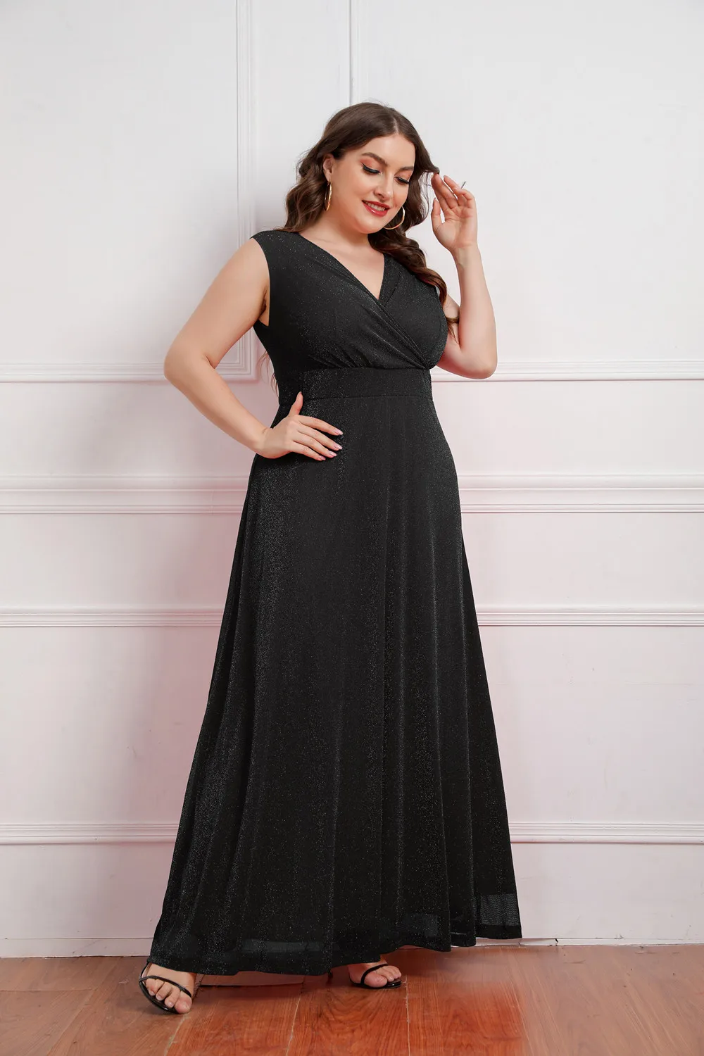 Plus Size V Neck Sleeveless Summer Party Evening Dresses For Women