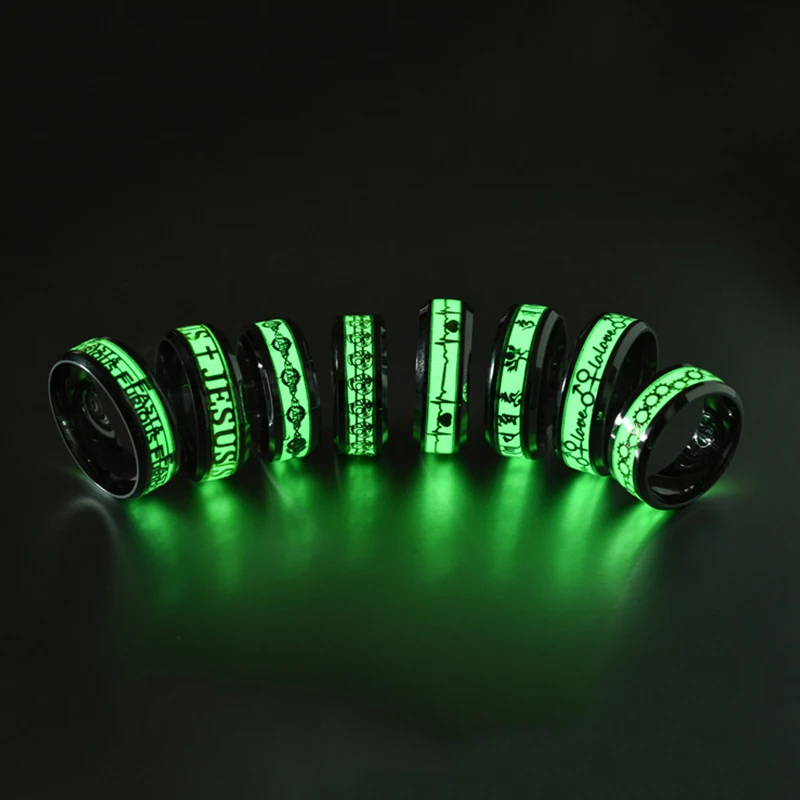 Fashion Women Punk Skull Luminous Stainless Steel Ring Men Fluorescent Luminous Inlaid Skull With Hat Jewelry Party Gifts