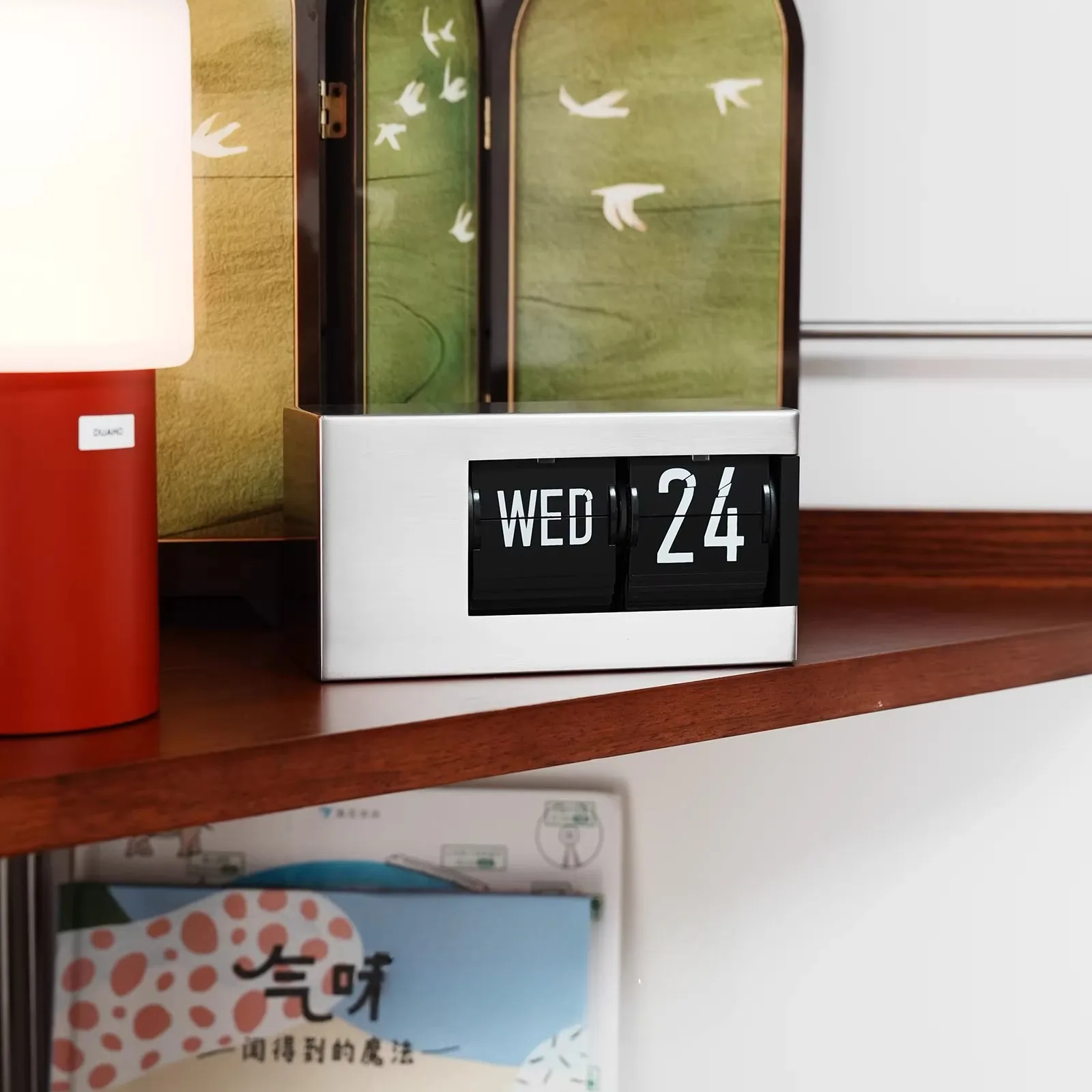 Automatic Page Turning Digital Calendar - Desktop Perpetual Calendar with Day and Time Display - Premium Decorative Ornament