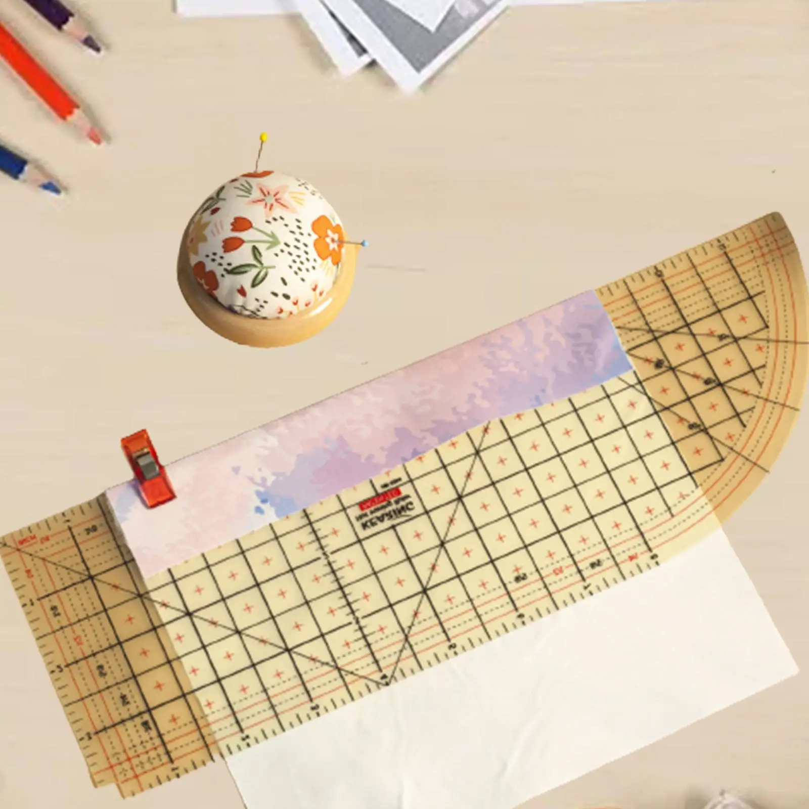 

Профессиональная швейная линейка для точных измерений и глажки