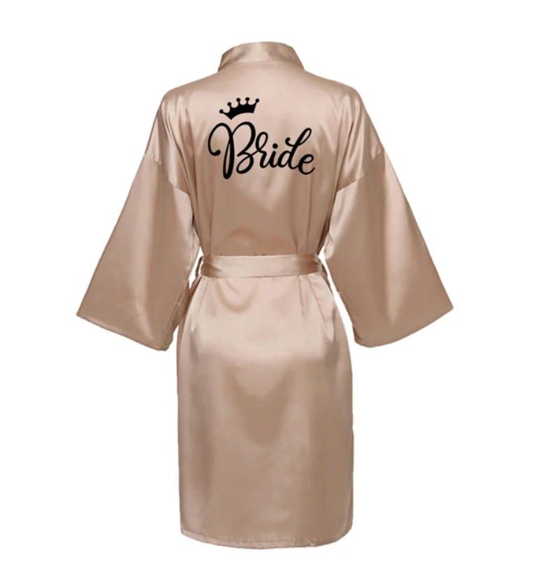 Kimono cetim pijama para festa de casamento, Noiva Robe com letras pretas, Bridesmaid Bathrobe, NLJY003