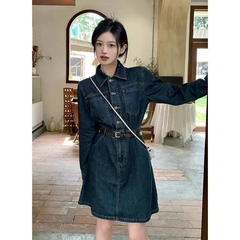 เดรสยีนส์ทรงเอ สไตล์วินเทจ ฮ่องกง ช่วยพรางหุ่น กระชับเอว รุ่นใหม่ล่าสุด สำหรับฤดูใบไม้ผลิและฤดูใบไม้ร่วง