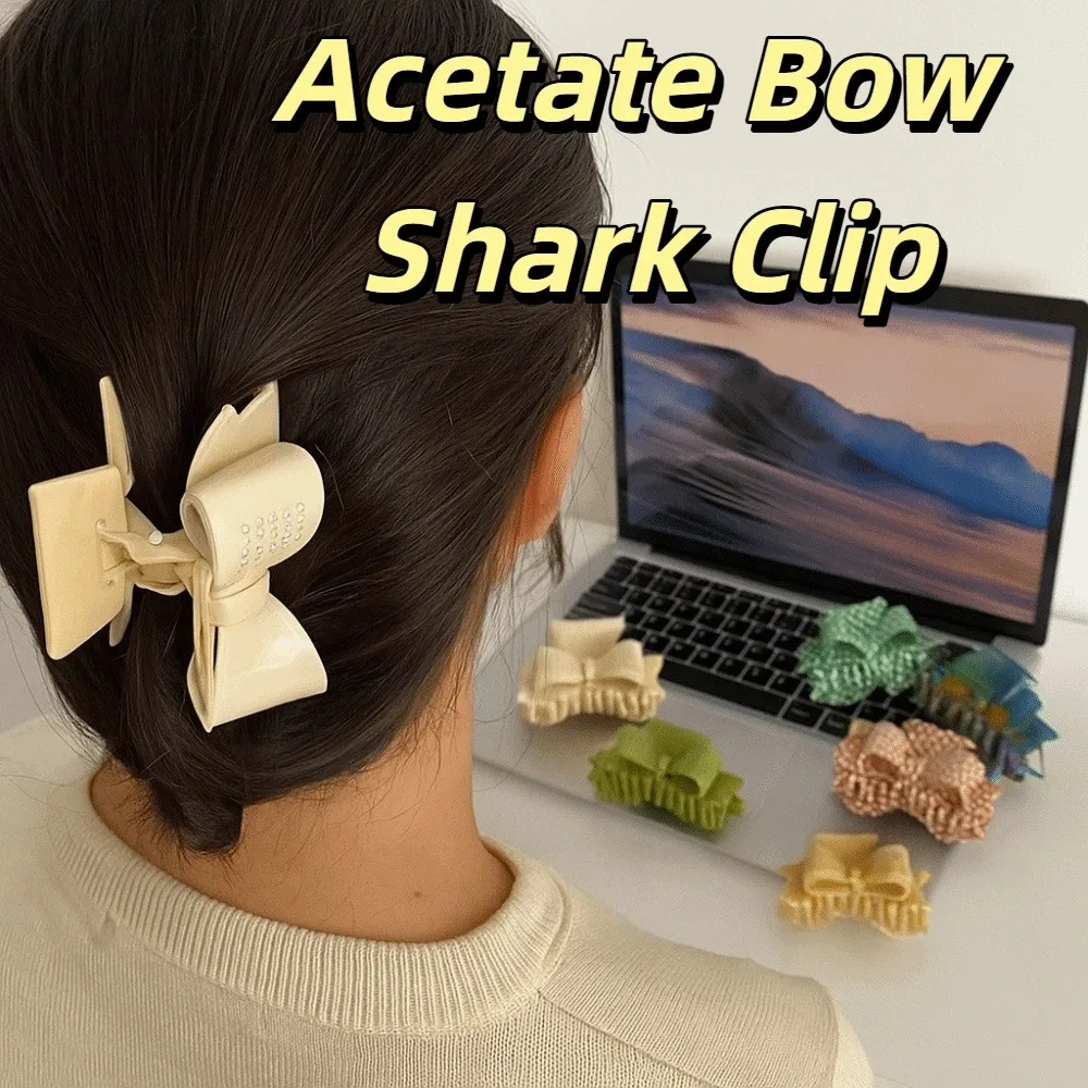 

Cute Rhinestone Bowknot Hair Claw Korean Style Shiny Acetate Shark Clip Headwear Elegant Small Hair Clip Girls