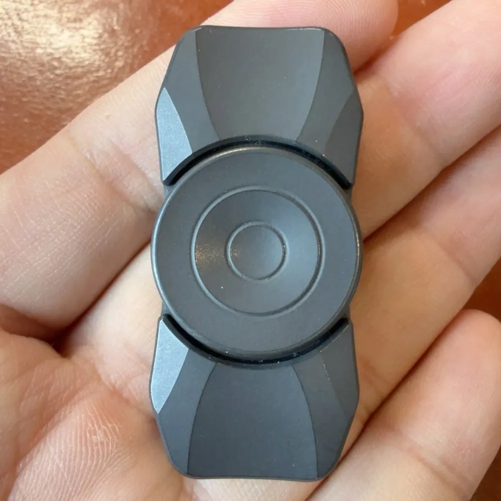 Monoskate Valley Fidget Spinner Fidget Spinner a due pale per la movimentazione Feel Gyro Office Desk Gadget per alleviare l'ansia