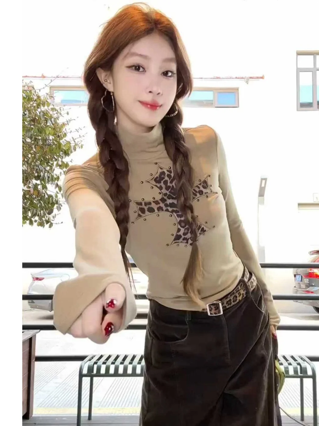 American Style Long Sleeve Fleece T-Shirt Women's 2026 New Slimming Design Half High Collar Top Leopard Print Brushed Finish