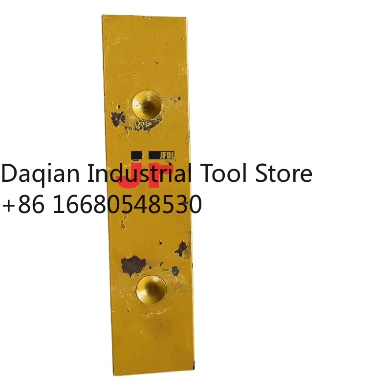 3fdHigh Quality Construction Machinery Parts D135A D150A D155A D155AX D155C Bulldozer Rail Parts 175-30-24131 Seats