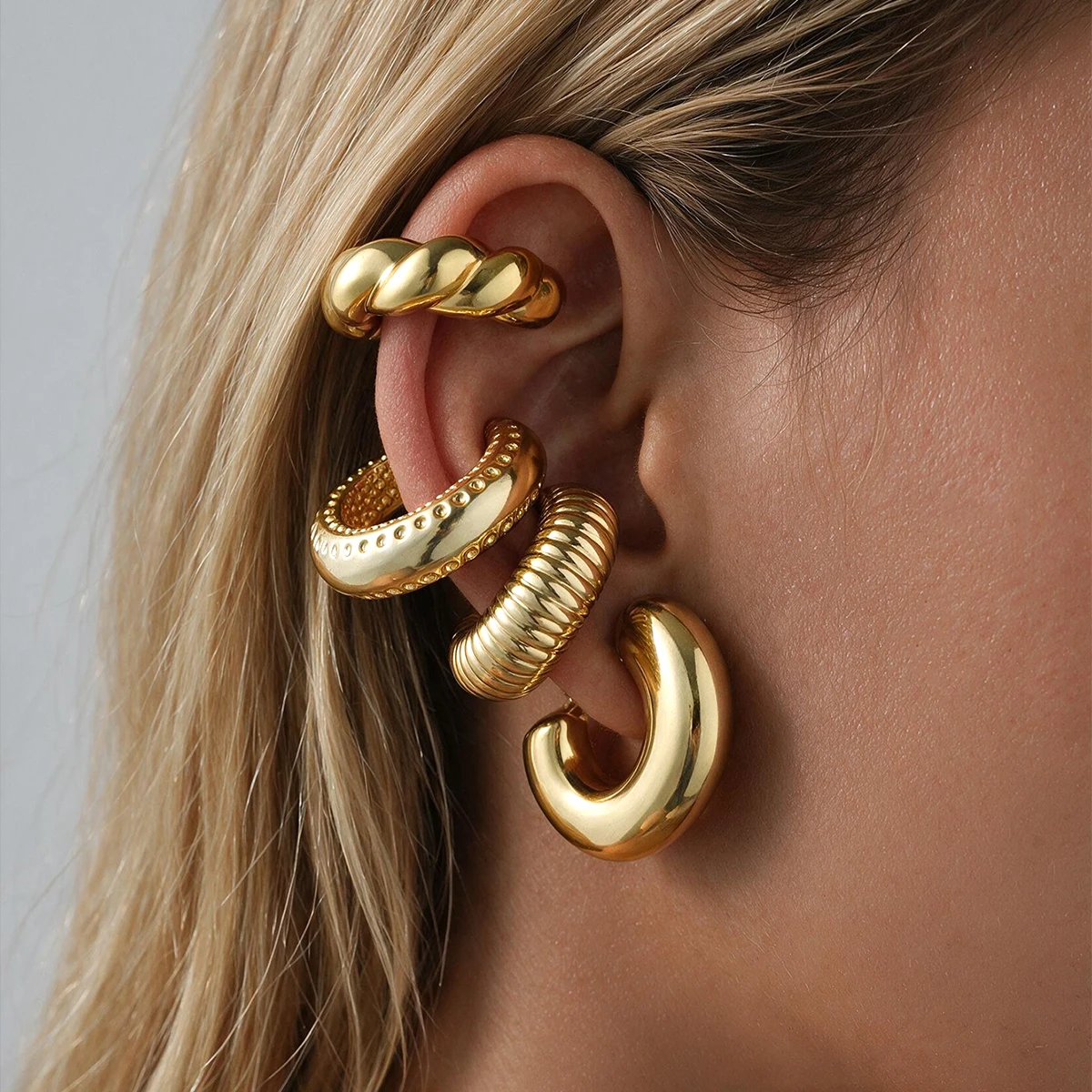 4Pcs Chunky CCB Circle Ear Cuffs Set for Women Boho Non Piercing C-shaped Clip Earrings Statement Earrings Party Jewelry Gifts