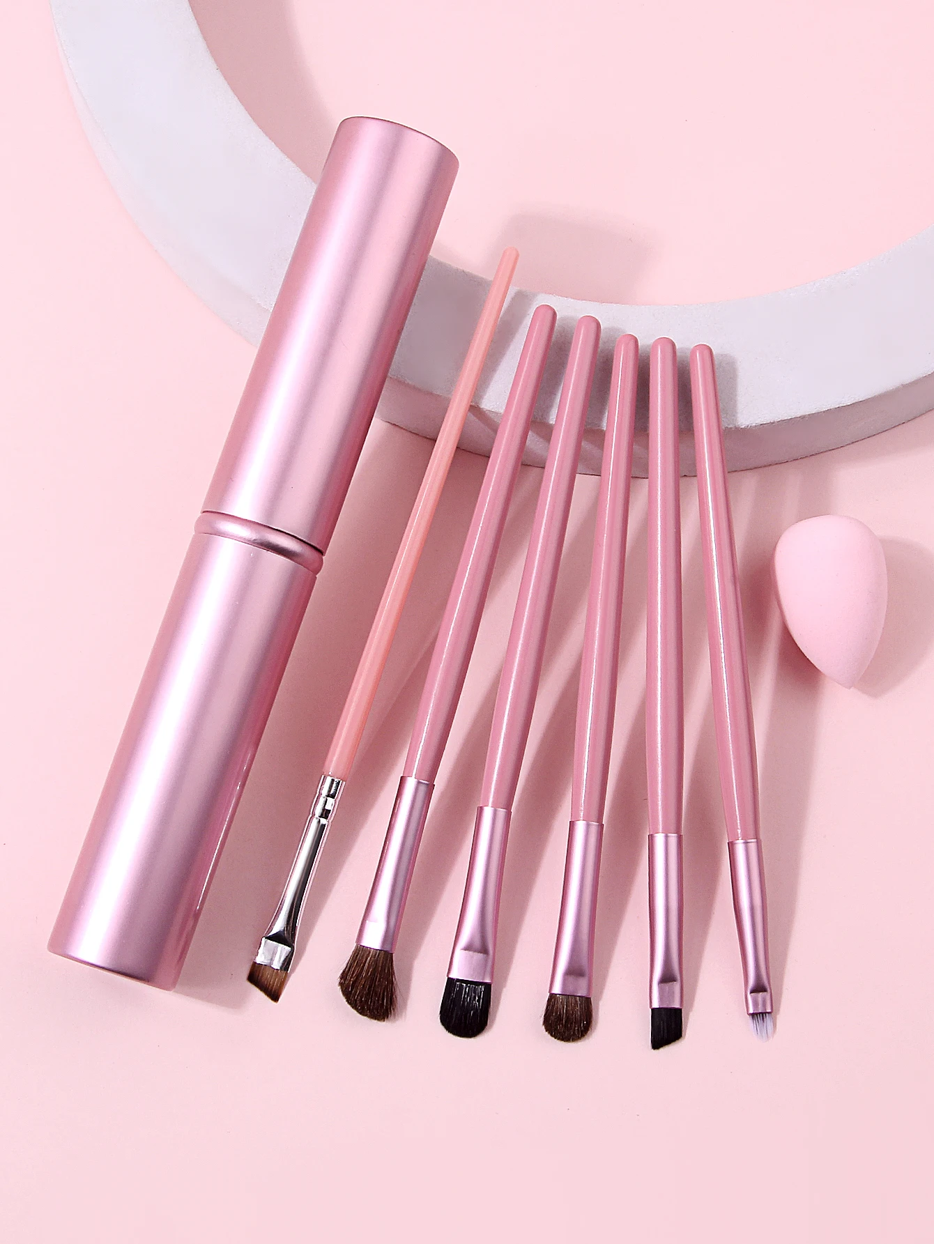 Blending Brush for Eyeshadow
