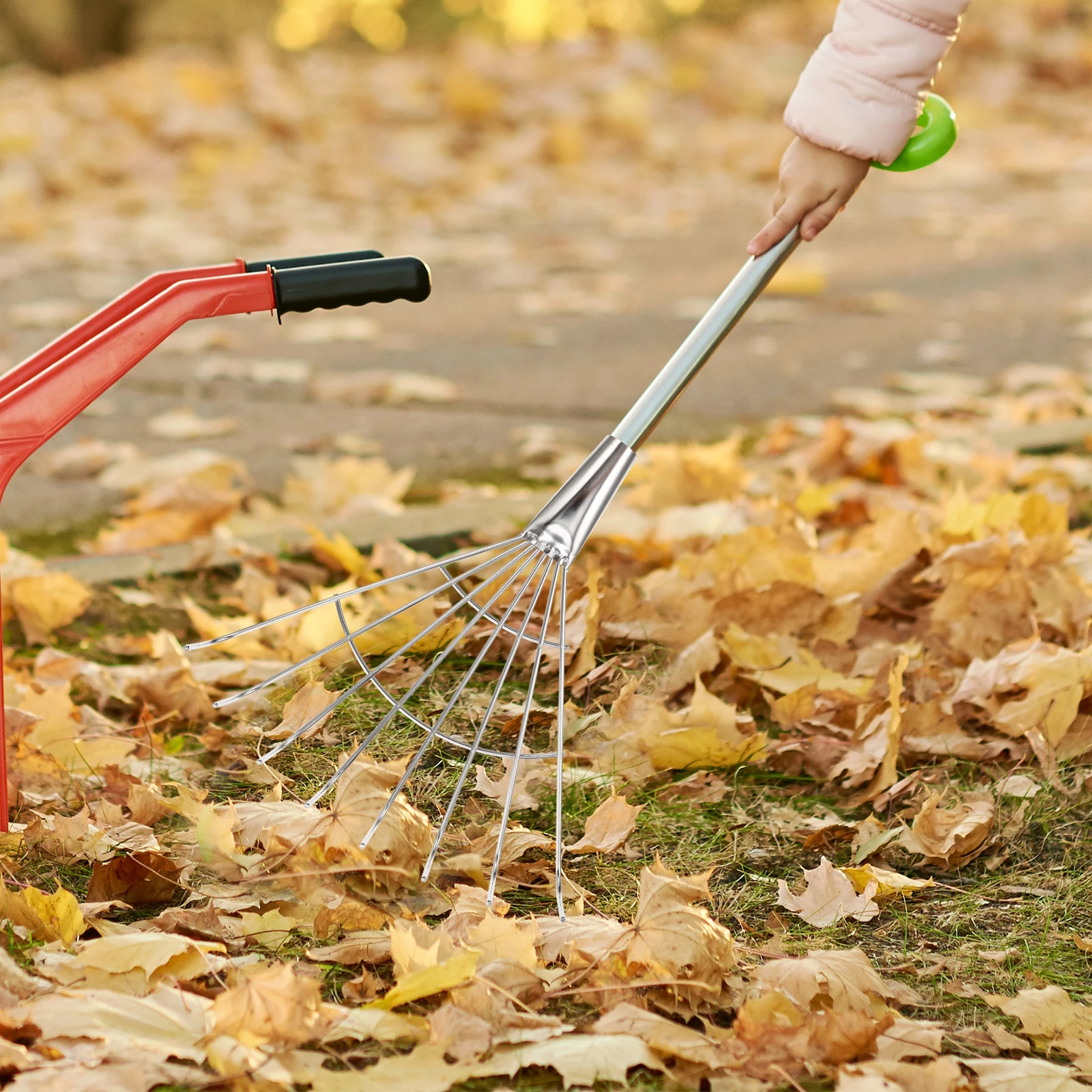 

Stainless Steel Rake 8-Tooth Metal Garden Hand Rake for Loosening Soil Cleaning Debris and Collecting Leaves Heavy Duty Yard