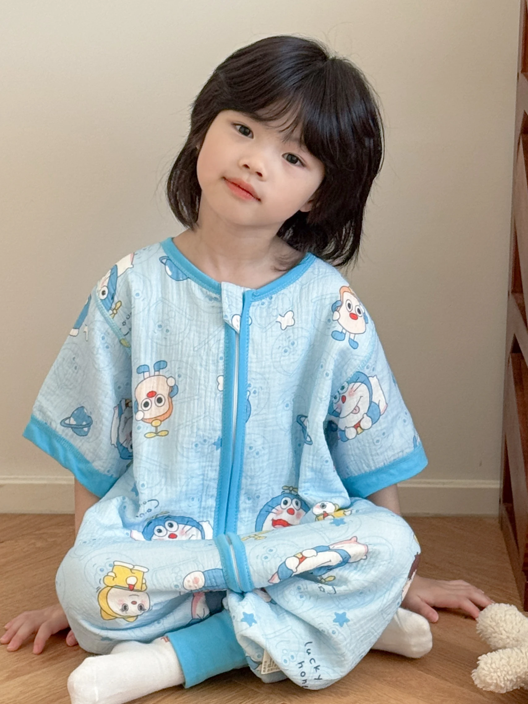 軽量で通気性のある半袖子供用寝袋、夏用エアコン対応、脚開き防止、キック防止ブランケット、綿ガーゼパジャマ