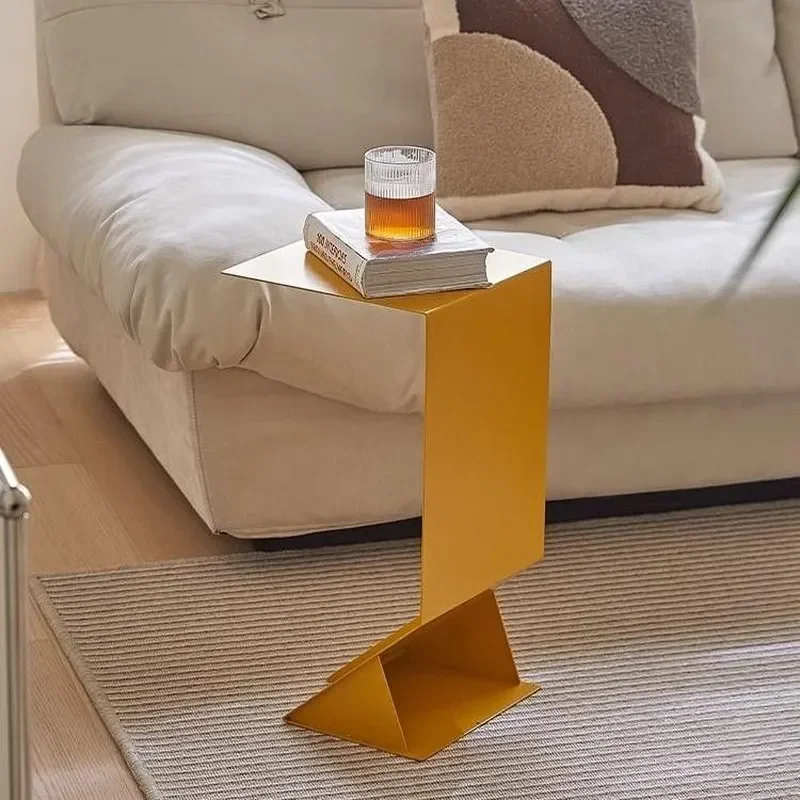 Nordic Minimalist Iron Coffee Table Small Living Room Corner Side Table Modern Simple Storage End Table Creative Sofa Edge