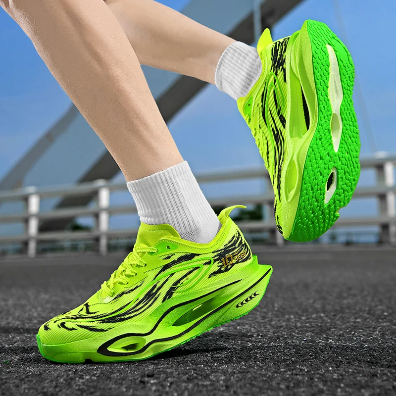 Herren-Freizeitsportschuhe, trendige Laufschuhe mit Tiger-Muster, Sportschuhe mit hohler Dämpfungsoptik, leichte, atmungsaktive Laufschuhe aus Mesh-Material, rutschfest und abriebfest, ideal für Jugendliche, Campus-Marathon-Training und Outdoor-Aktivitäten. – Detail 14