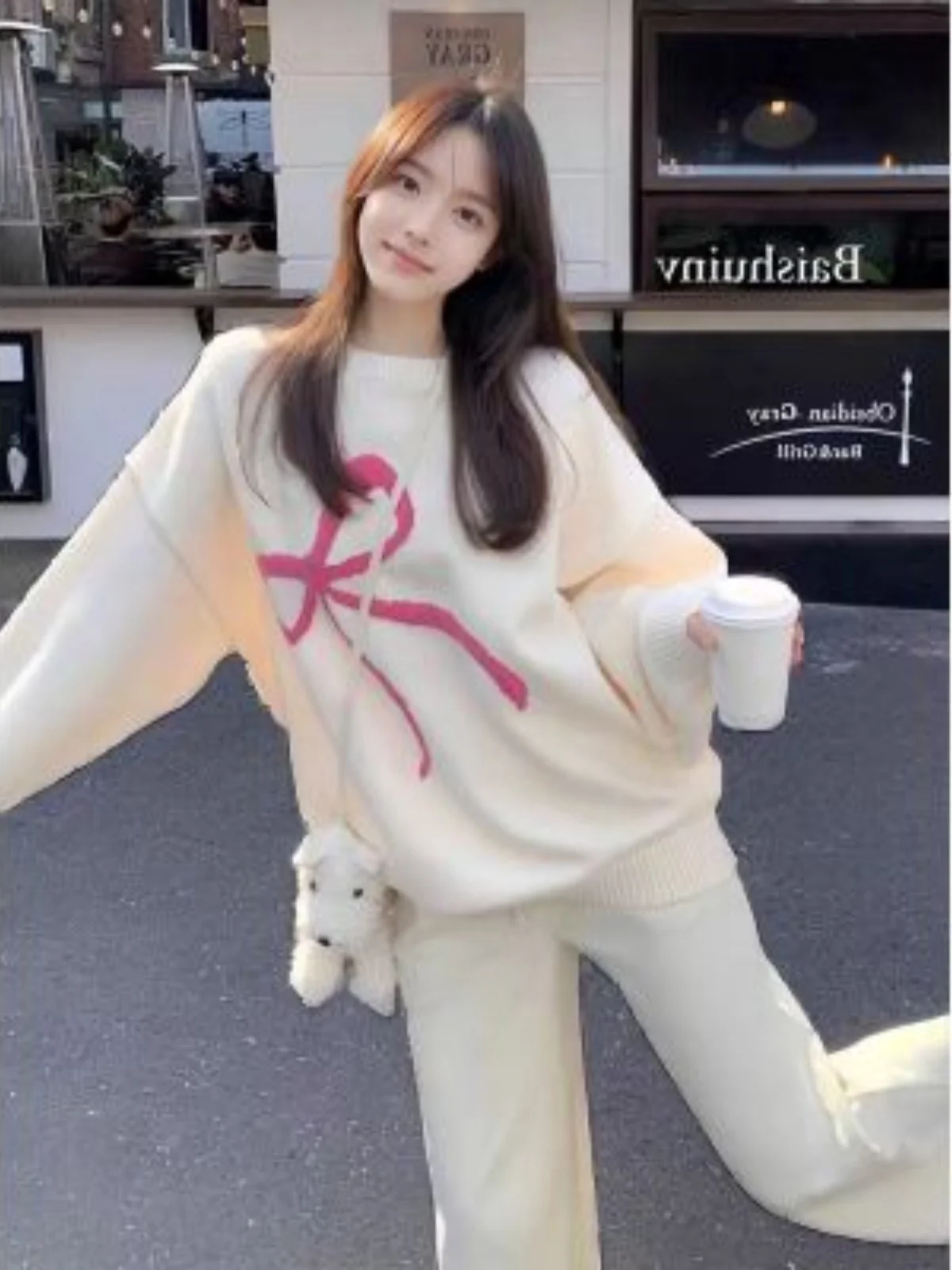 

Свободный женский вязаный свитер с бантом. Удобный мягкий весенний новый корейский повседневный топ высокого качества.