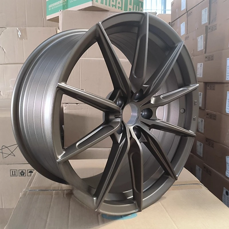 Adequado para rodas modificadas Honda Civic Audi A4A3 Accord Golf Cruz Fista de 17 polegadas e 18 polegadas 19