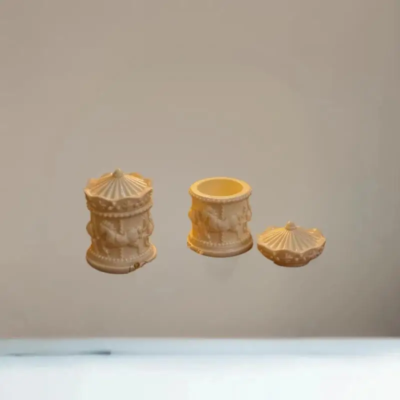 Decorative Dollhouse Carousel Coffee Storage Case, Toy Accessory, Unique Miniature Home Ornament.