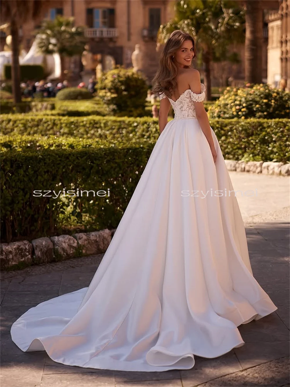 Affascinanti abiti da sposa in pizzo con scollo a cuore Abiti da sposa linea Sweep Train Abito da sposa su misura 2026 Rode De Morrie