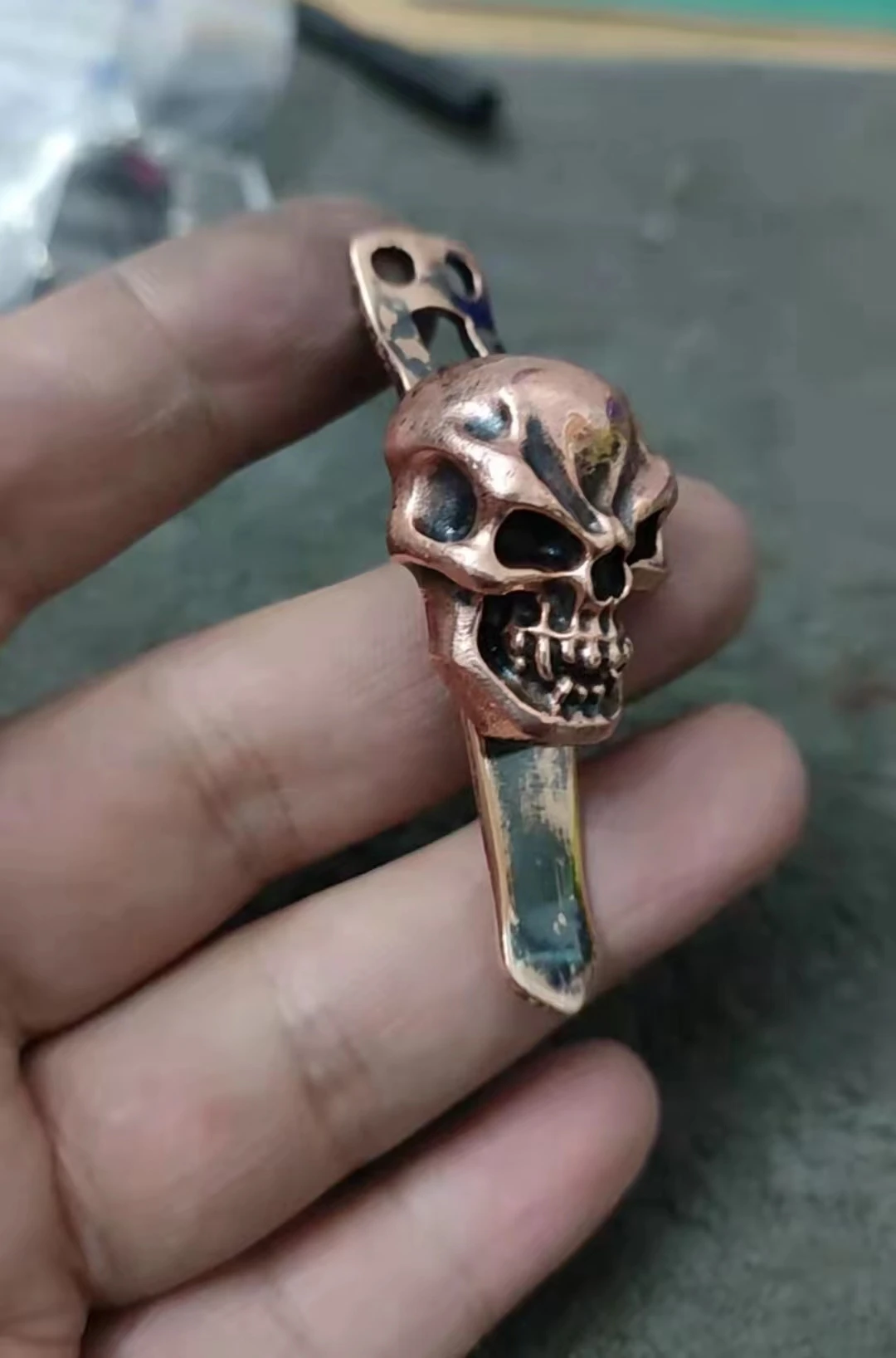 1 Piece Hand Made Copper Skull Torch Pocket Clip for Flashlight